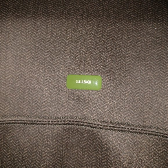 Lululemon Windbreaker - Picture 4 of 4